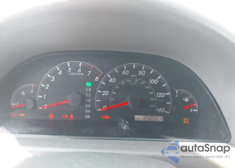 2005 Toyota Camry Le z USA, uszkodzony, nr VIN 4T1BE32KX5U426297